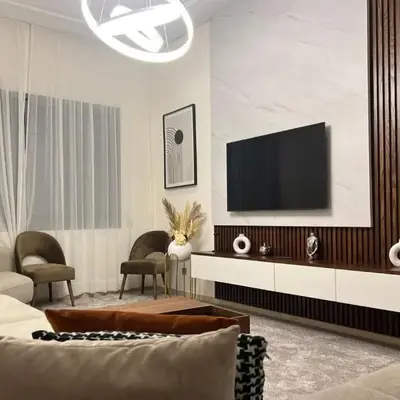 2 Bed Apartment - Balcony Parking Wifi