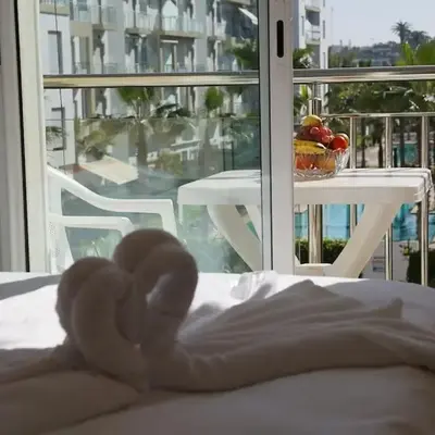 Jolie Appartement 2 chambres / vue piscine