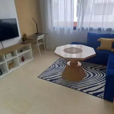 Cozy one bedroom apartment - 5 mints to downtown