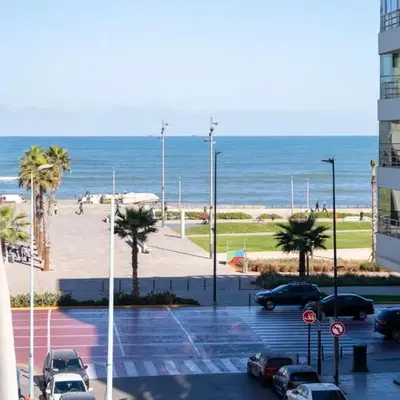 Beautiful new studio with a Seaview 8