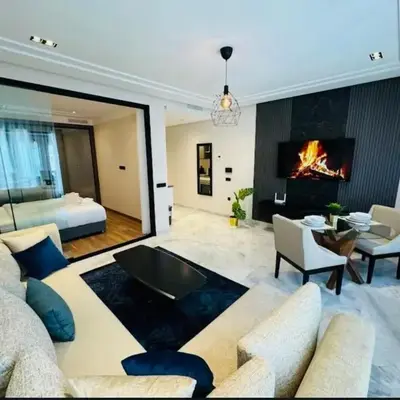 Les Joyeux Luxury Studios et Suites