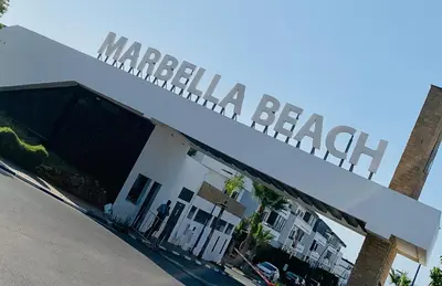 a manhattan beach sign on top of a building at Elegant & spacious with a view in Mansouria