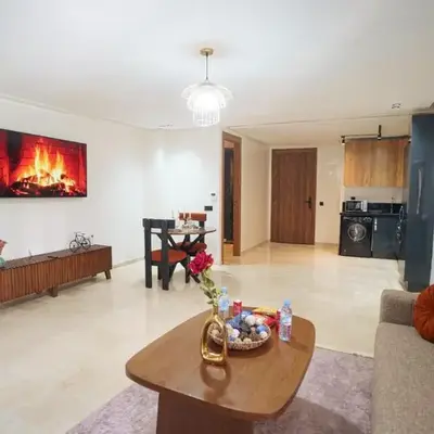 Central and Chic Apartment in the Heart of Casablanca Near To Station Tramway Abdelmoumen