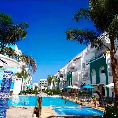 Appart avec piscine