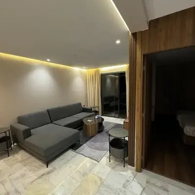 Luxury Apartment 5min CFC