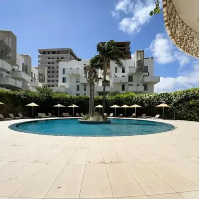 Elegant Family Unit with Pool & Gym Casa Finance City m2a