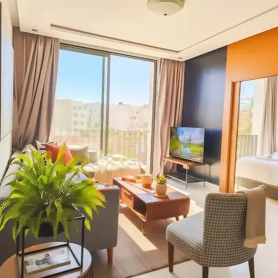 Maya Suites - B LIVING CFC