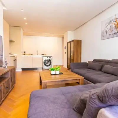 Cosy Flat for Business Trip at CFC - Infinity Pool