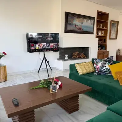 Grande villa sécurisée piscine privée