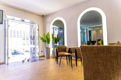 Gallery image of Hotel Les Ambassadeurs in Casablanca