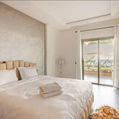 Luxurious Apt with Pool&Sea View